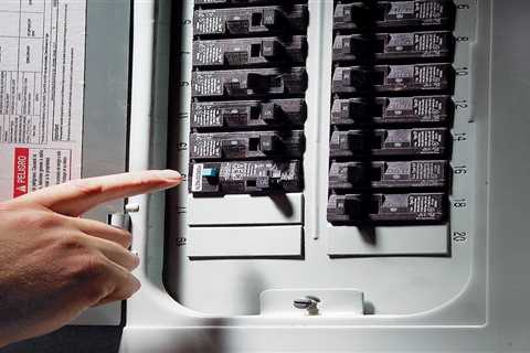 5 Types of Circuit Breakers