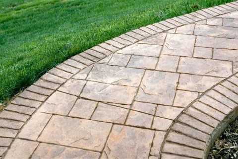 How long does stamped concrete last before cracking?