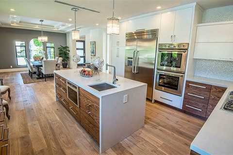 Two Tone Kitchen Cabinets