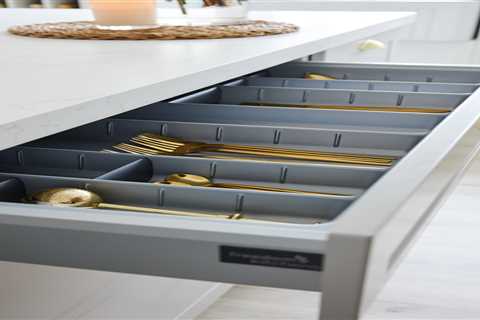 Organize Your Dishes With an ELLETIPI Dish Drawer