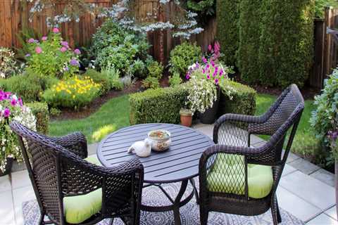 Maximizing Your Outdoor Living Space with Landscaping: A Guide for Beginners