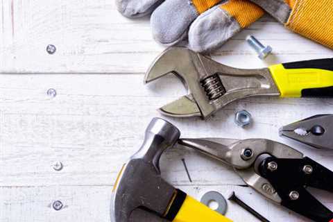 Why it is Better to Hire Handyman Services in Nottingham