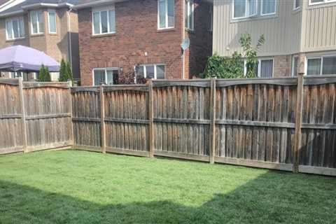 How A Fence Contractor In Britton Can Help You Achieve Your Sustainable Housing Goals?