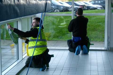 Shadwell Commercial Window Cleaning One Off Deep Cleans And Office Cleaners