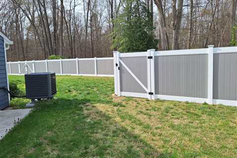 Vinyl Fence Makeover in Davidsonville, Maryland