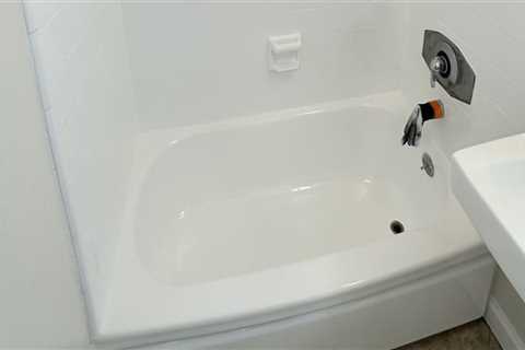 How Bathtub Refinishing Fits Into Smart Presale Home Renovations In Orlando