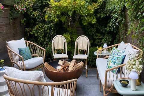 The Art of Outdoor Living: Must-Have Garden and Patio Décor Elements