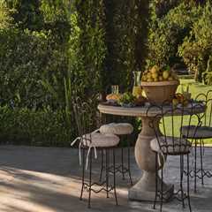 How Retro-Inspired Outdoor Furniture Is Making a Comeback