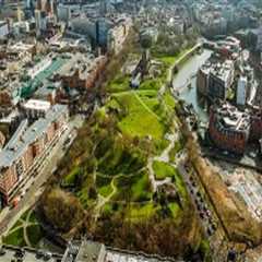 How Local Moving Companies Quietly Shape Urban Growth and Change